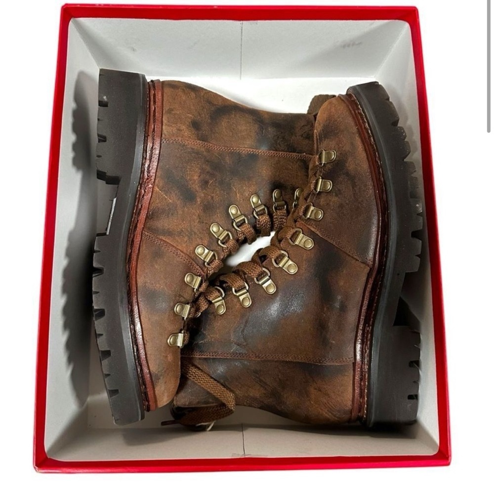 7.5 US NWOT no box Grenson combat boots